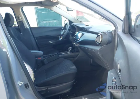 2023 Nissan Kicks Sv Xtronic Cvt z USA, uszkodzony, nr VIN 3N1CP5CV5PL509143